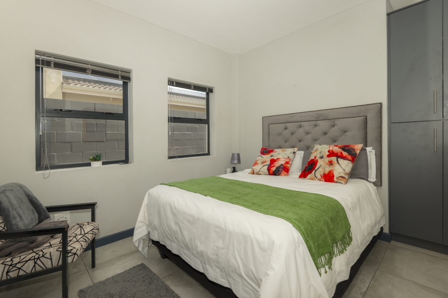 4 Bedroom Property for Sale in Country Club Western Cape